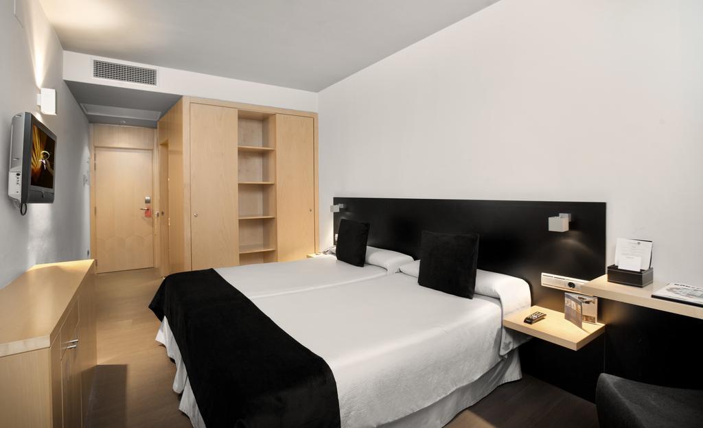 Double or Twin Room,120190035:JPEG