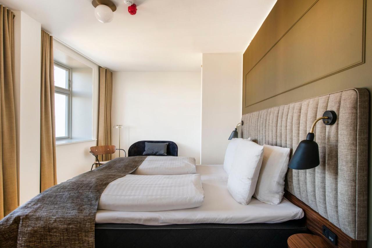 Junior Suite,1202414182:JPEG