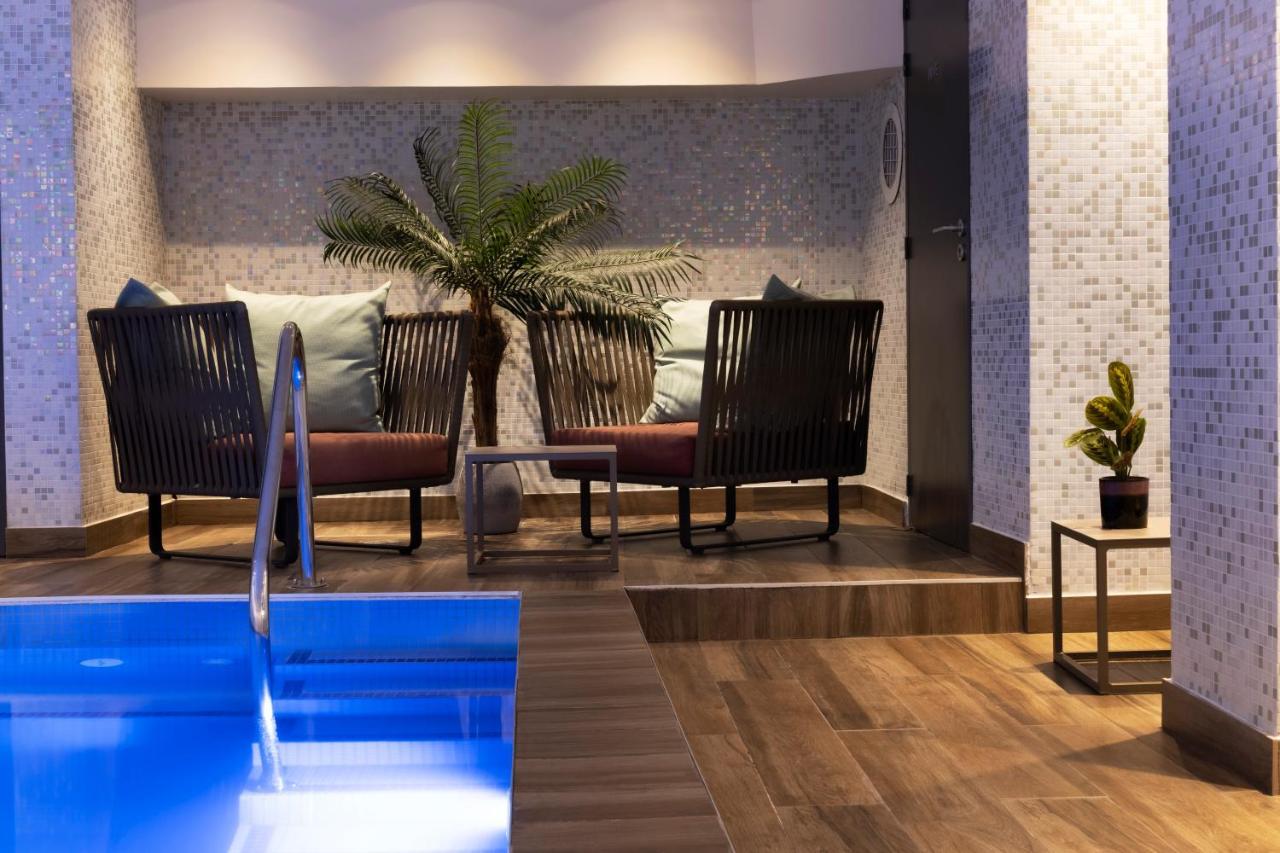classic room spa access