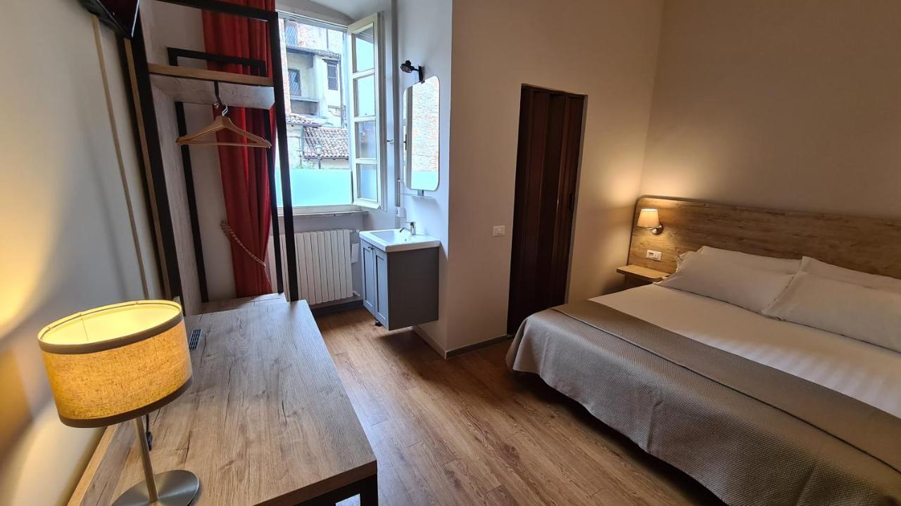 Double or Twin Room,1204525390:JPEG