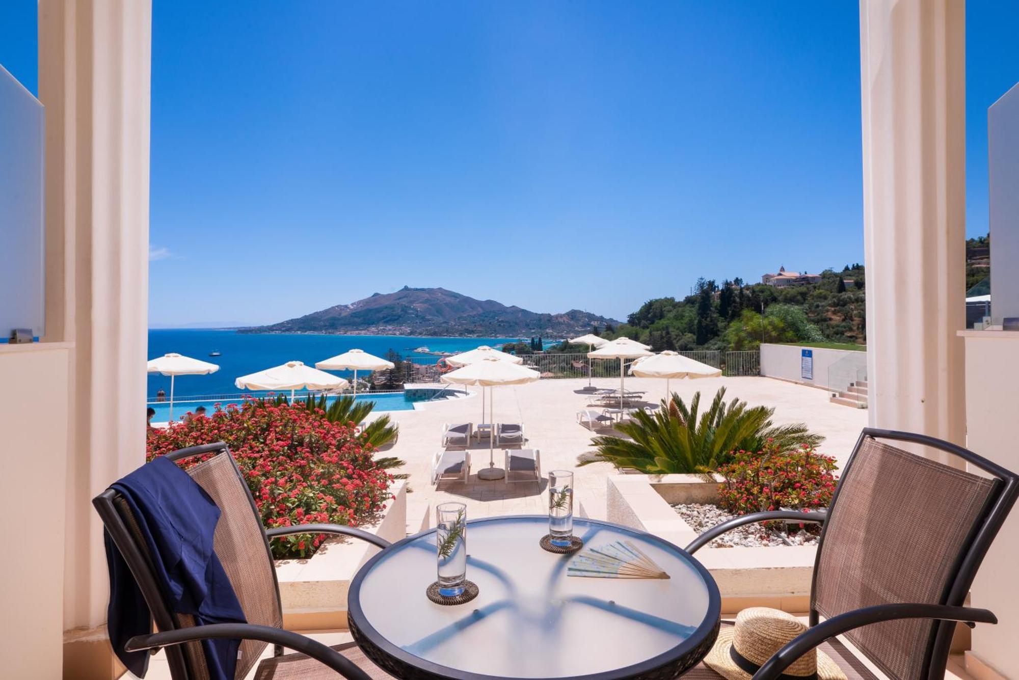 Poolfront Double or Twin Room Sea View