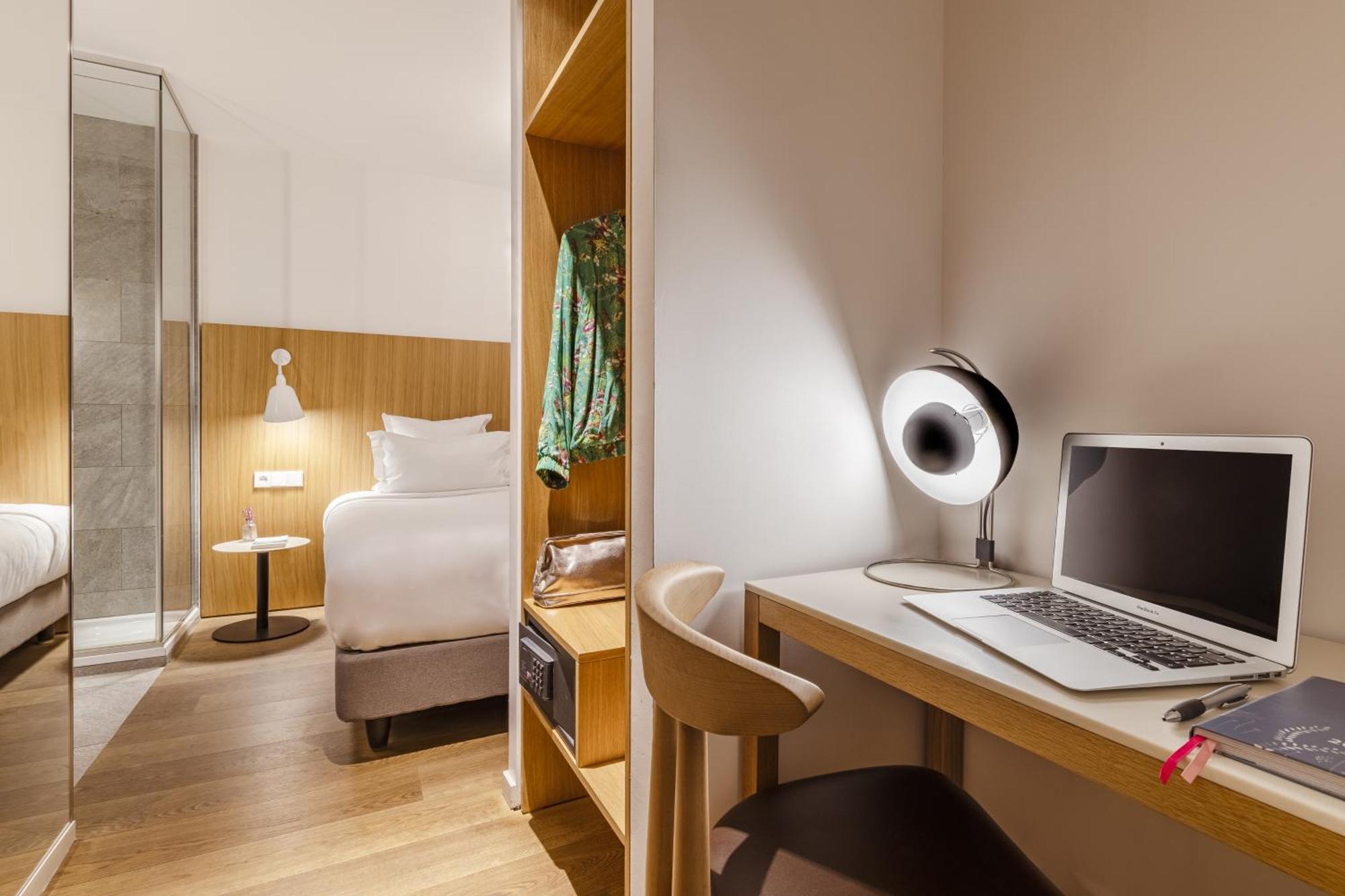Single Room,1208580136:JPEG