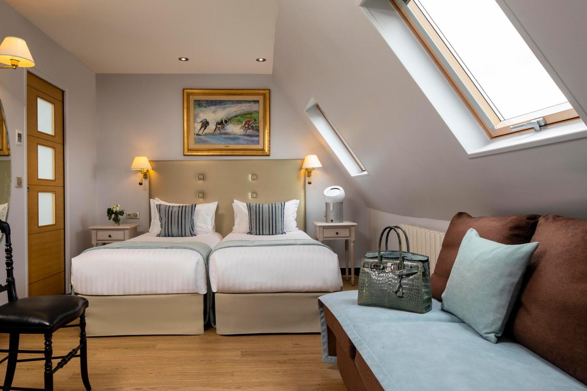 Executive Triple Room