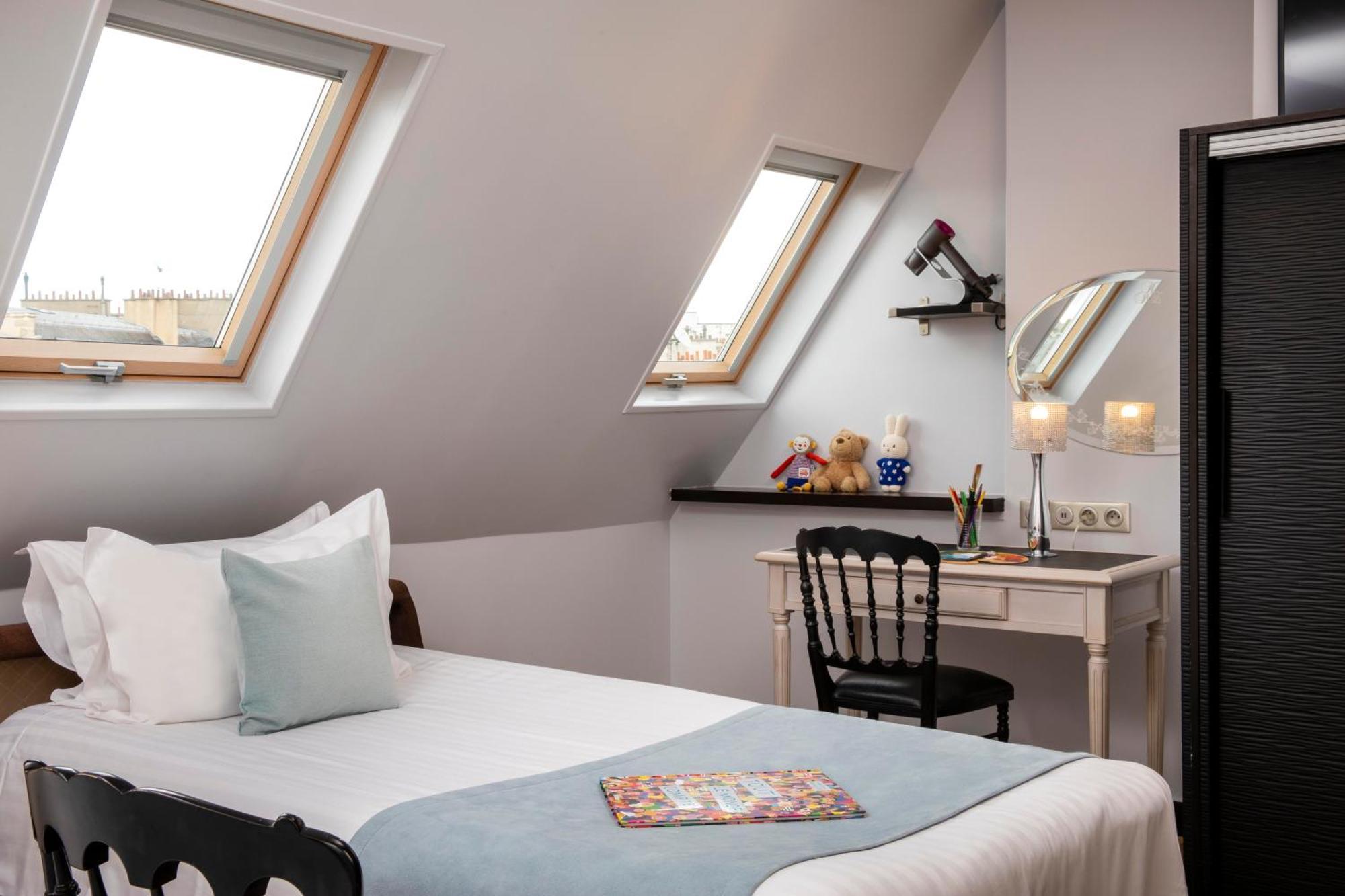 Executive Triple Room