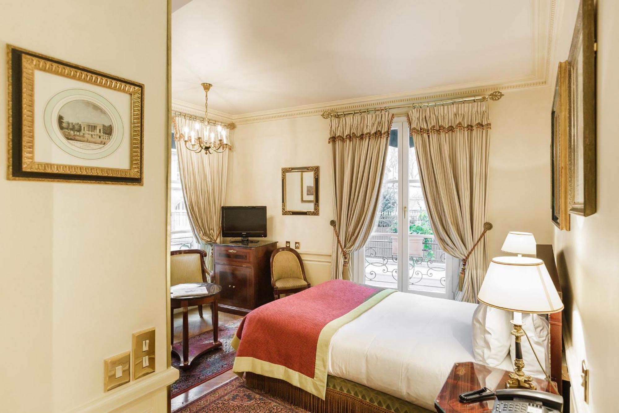 Classic Double Room
