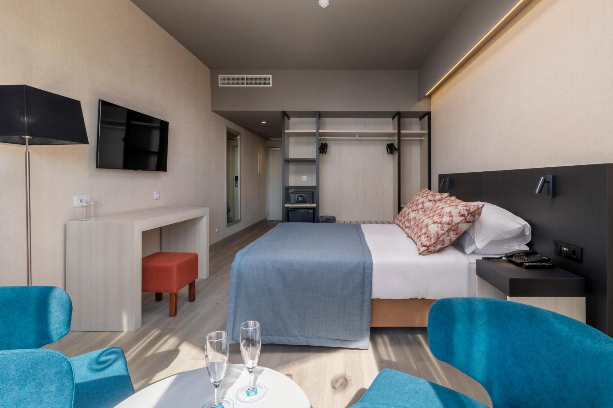 Twin Room Sea View