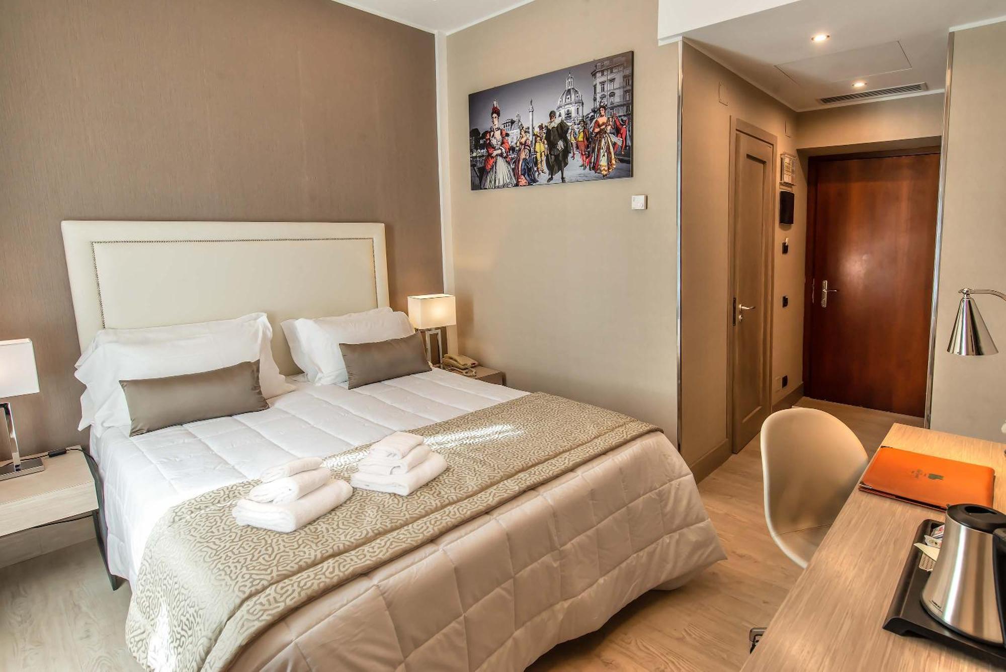 Deluxe Double or Twin Room