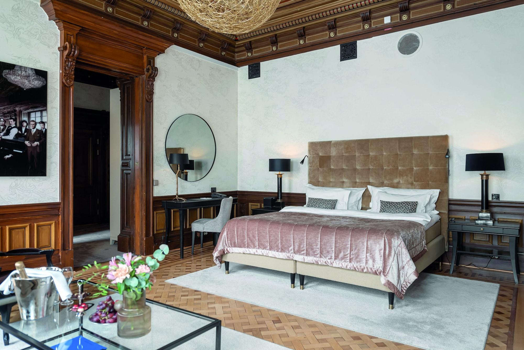 Junior Suite,1209875341:JPEG