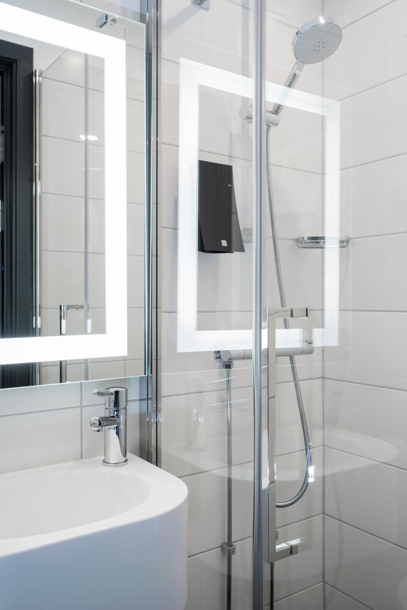 Standard - Yhden hengen huone