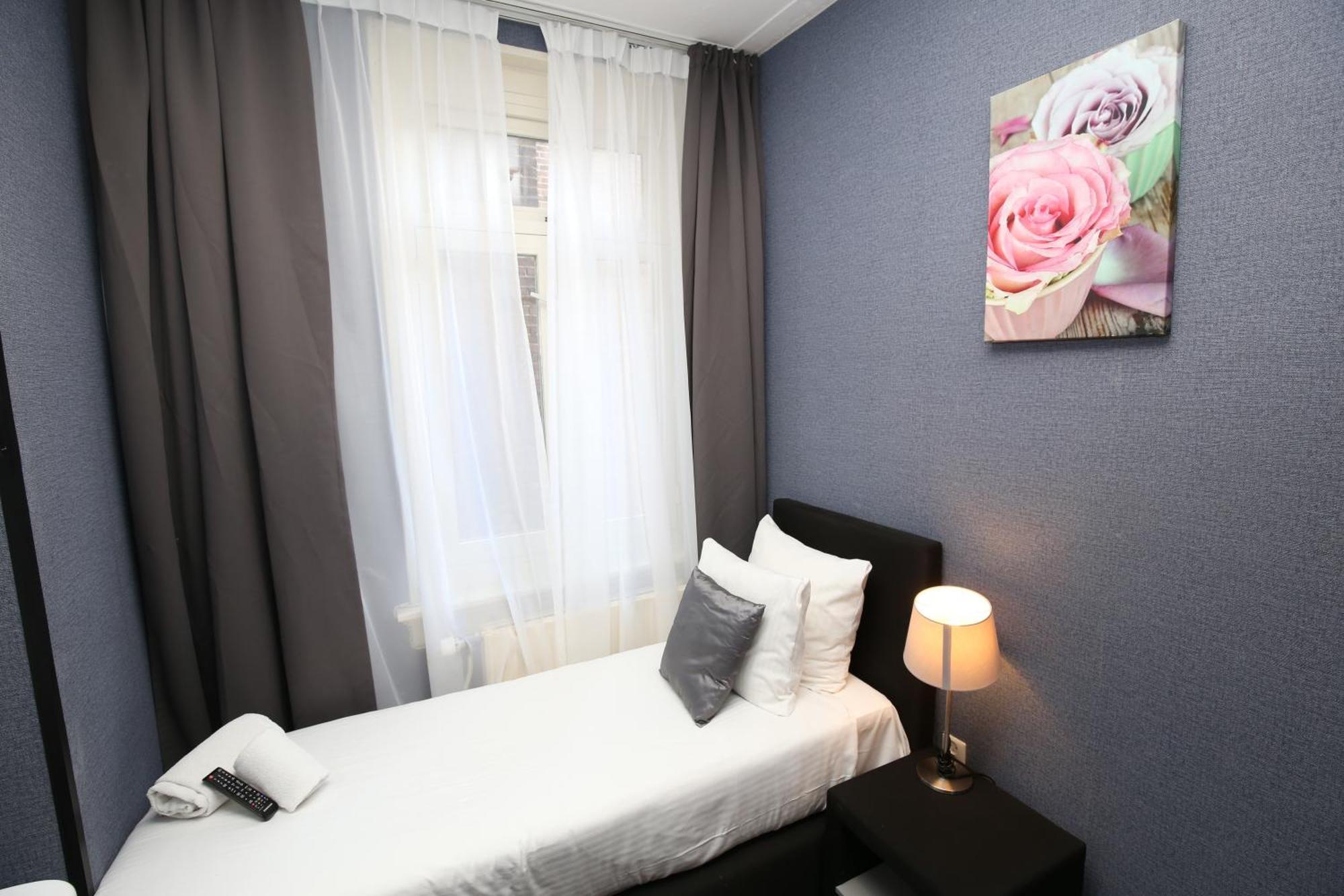 Economy Single Room