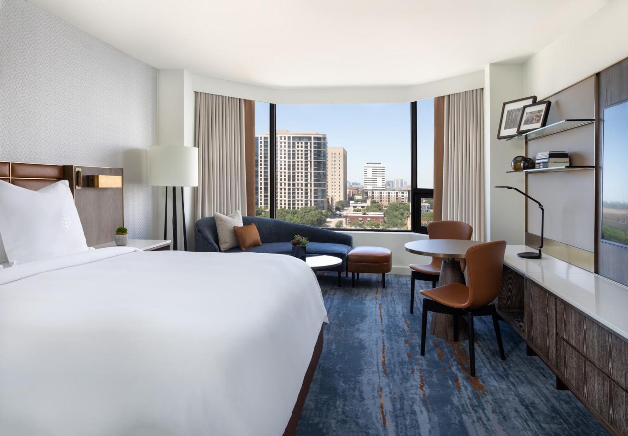 Deluxe King Room