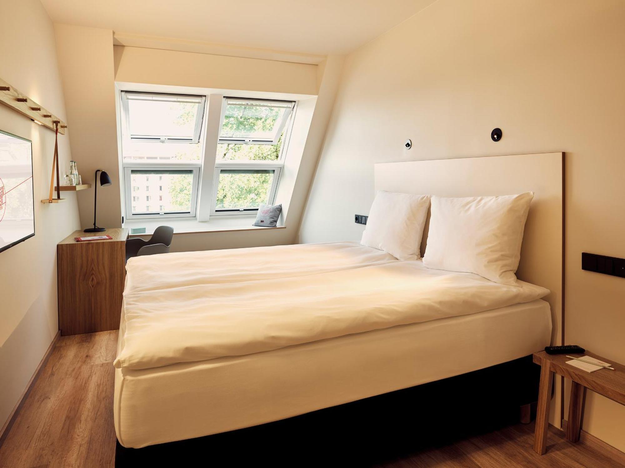 Double Room Courtyard,1211828335:JPEG