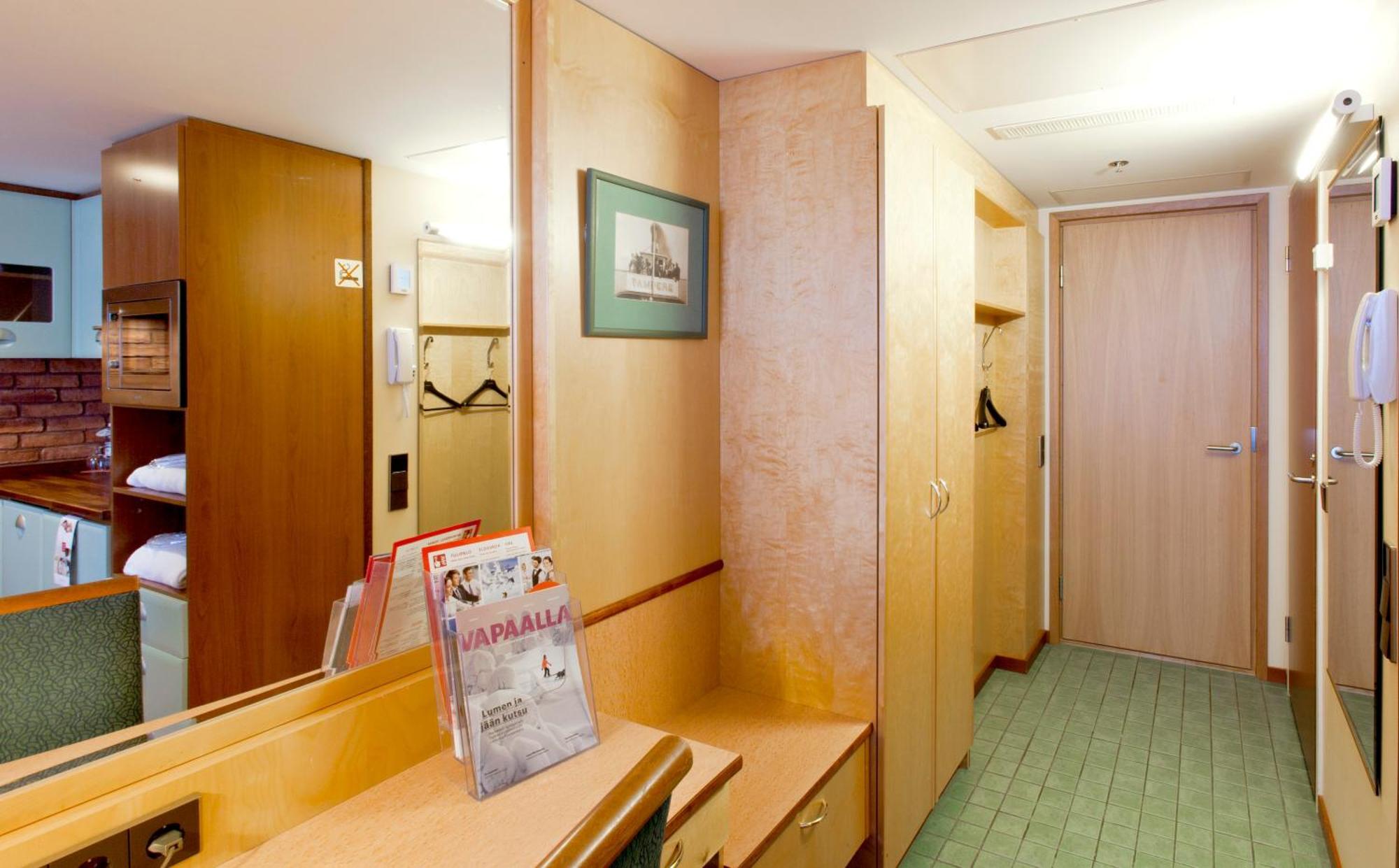 Superior King Room with Balcony - Annex Building