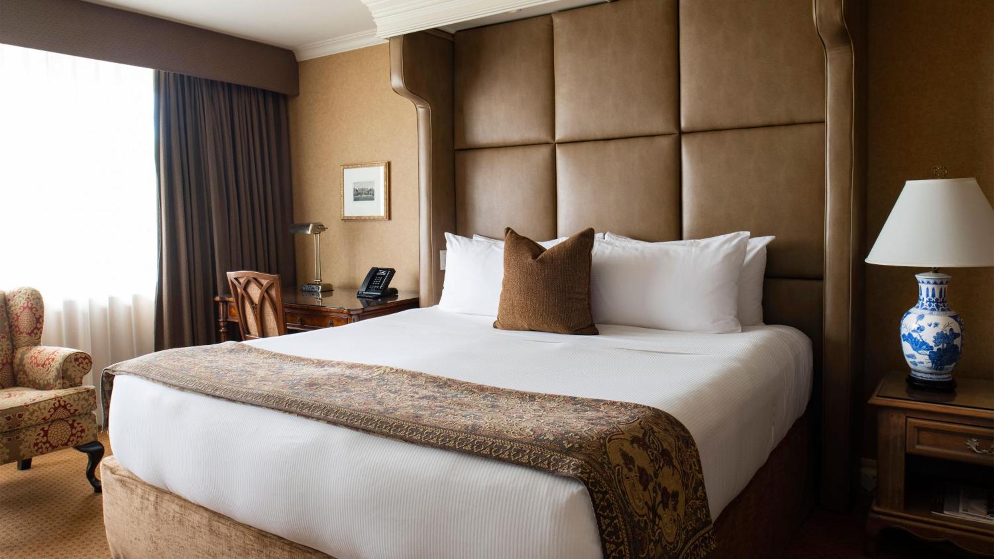 Deluxe Executive King Room,289633700:JPEG