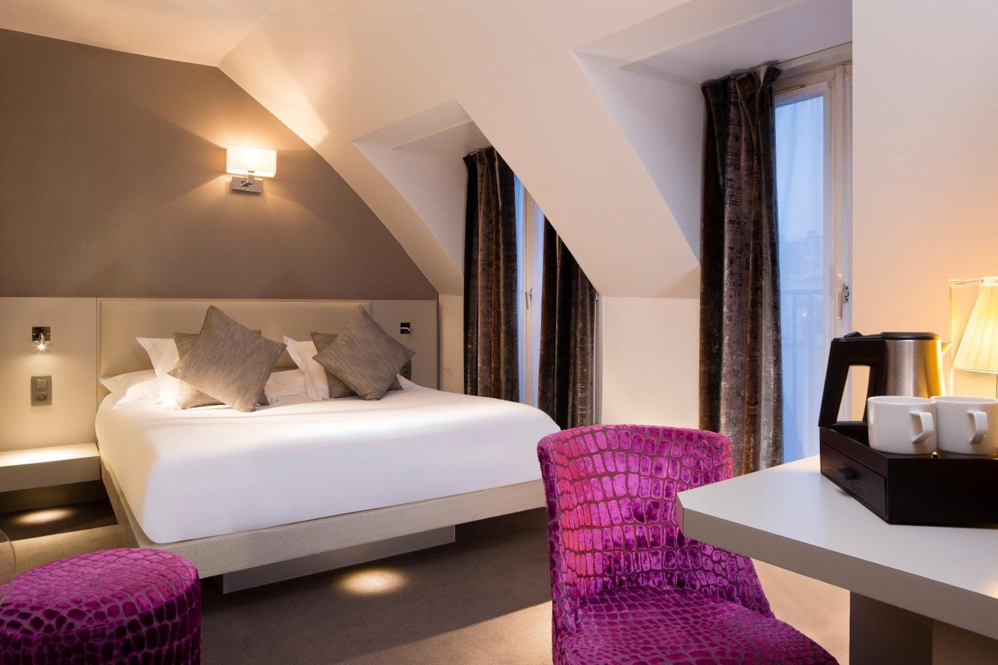 Deluxe Double or Twin Room