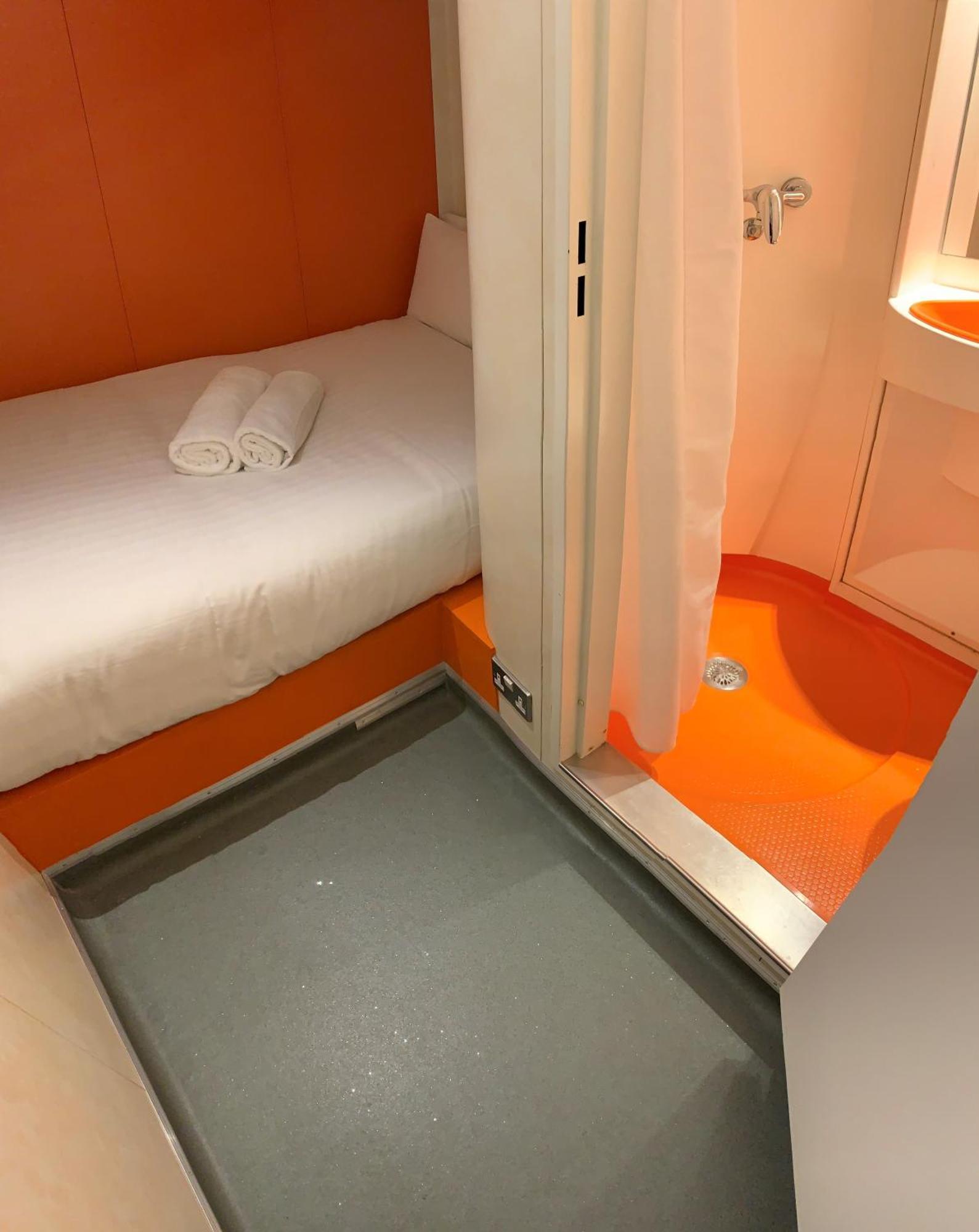 Budget Double without Window