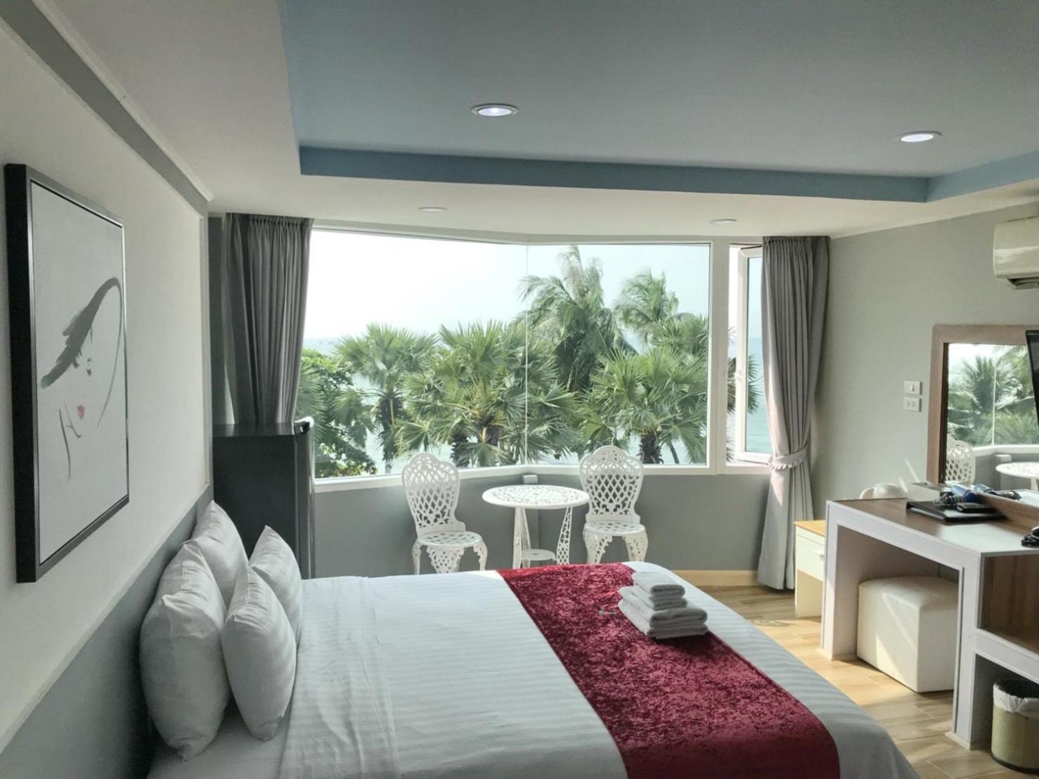 Suite with Sea View,1249545382:JPEG