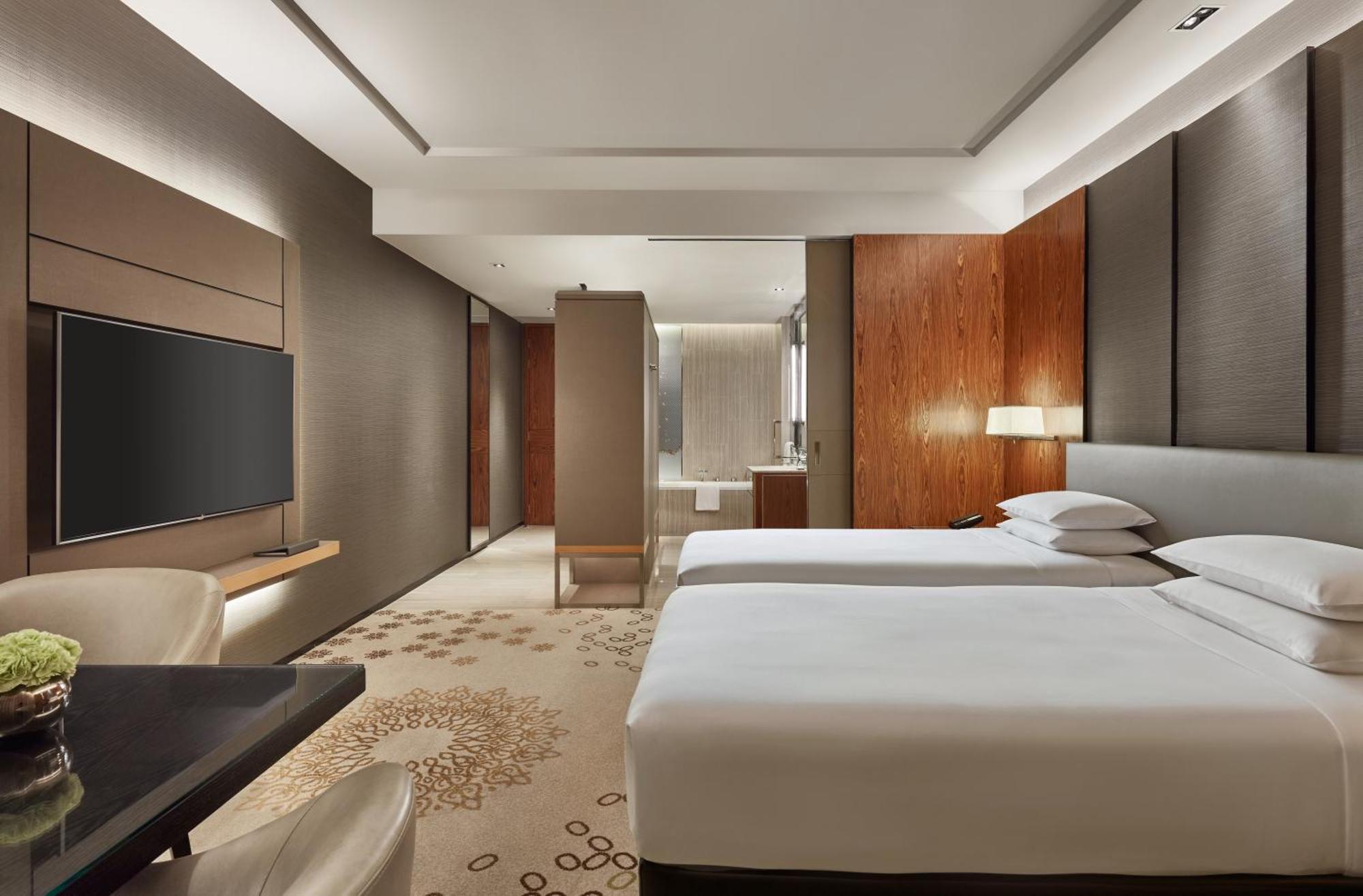 Rom med king-size-seng og adgang til Club