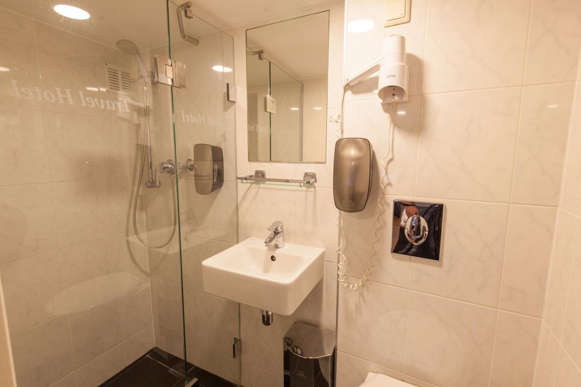 Triple Room,1216683877:JPEG
