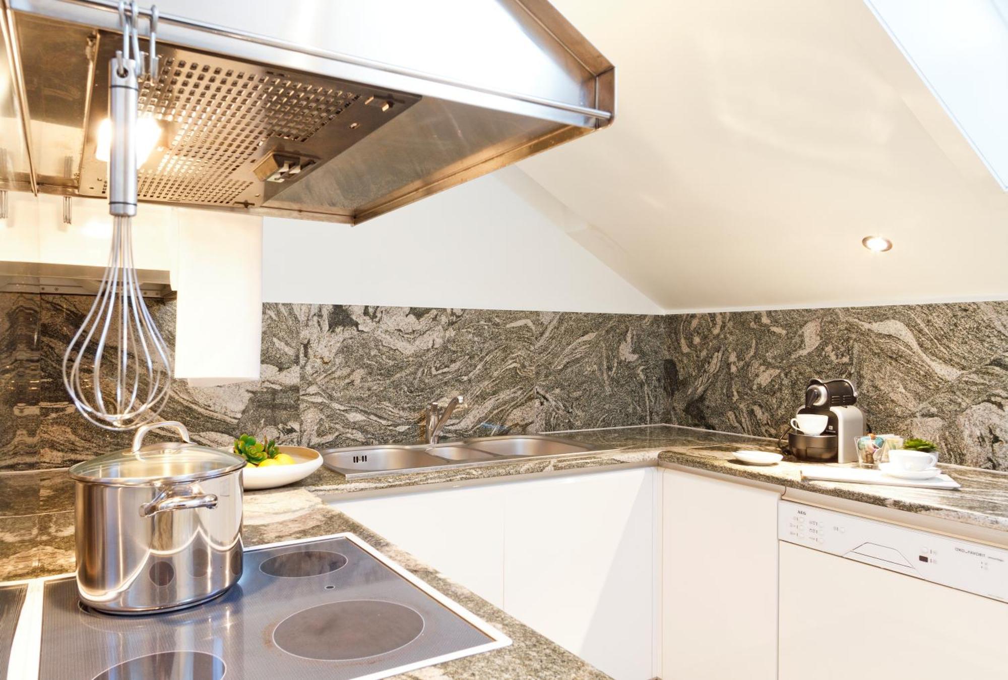 Two-Bedroom Penthouse Apartment Terrace