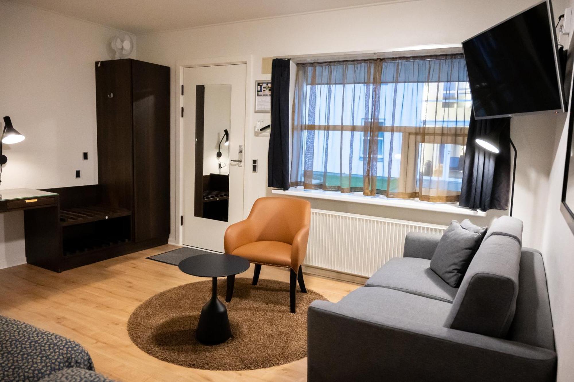 Standard Double Room,1448459062:JPEG