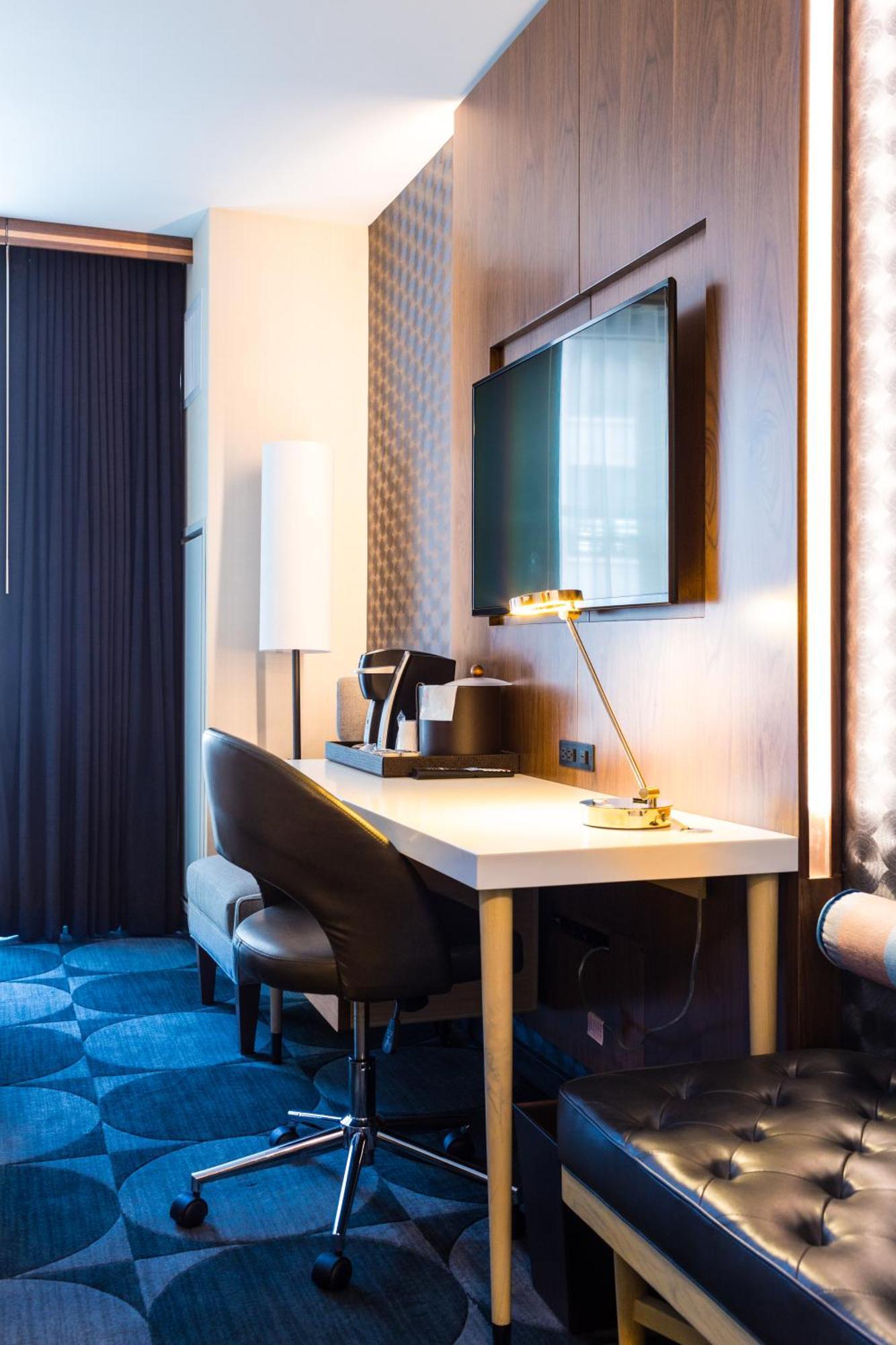 Standard King Room High Floor