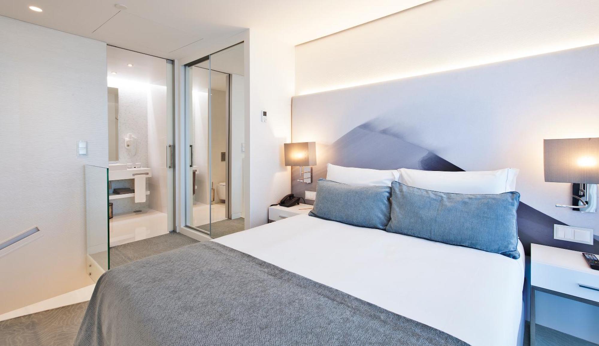 Standard Twin Room,1217467954:JPEG