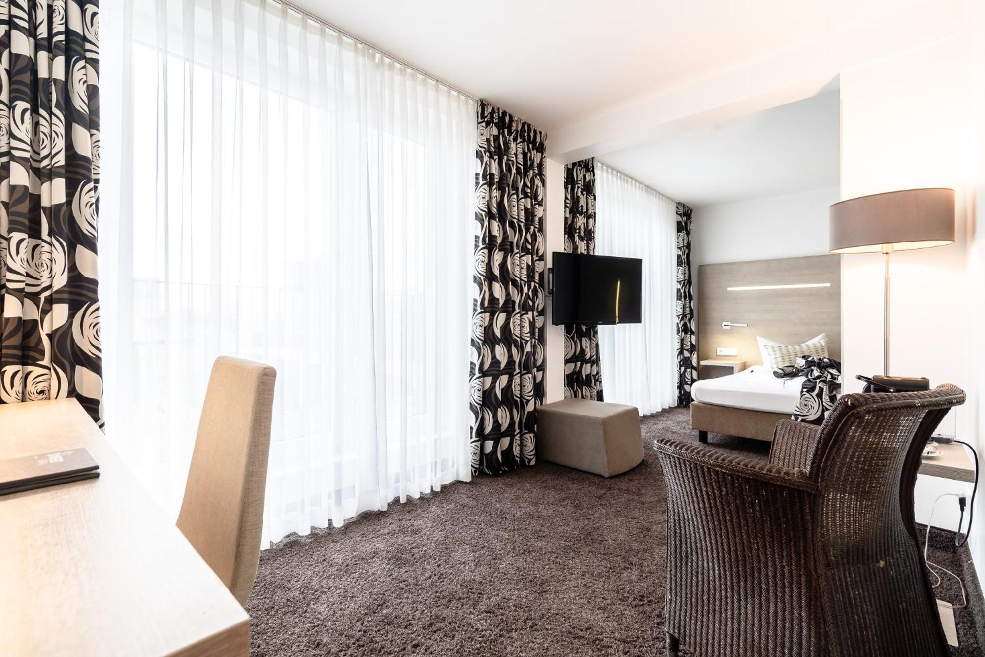 Junior Suite Balcony