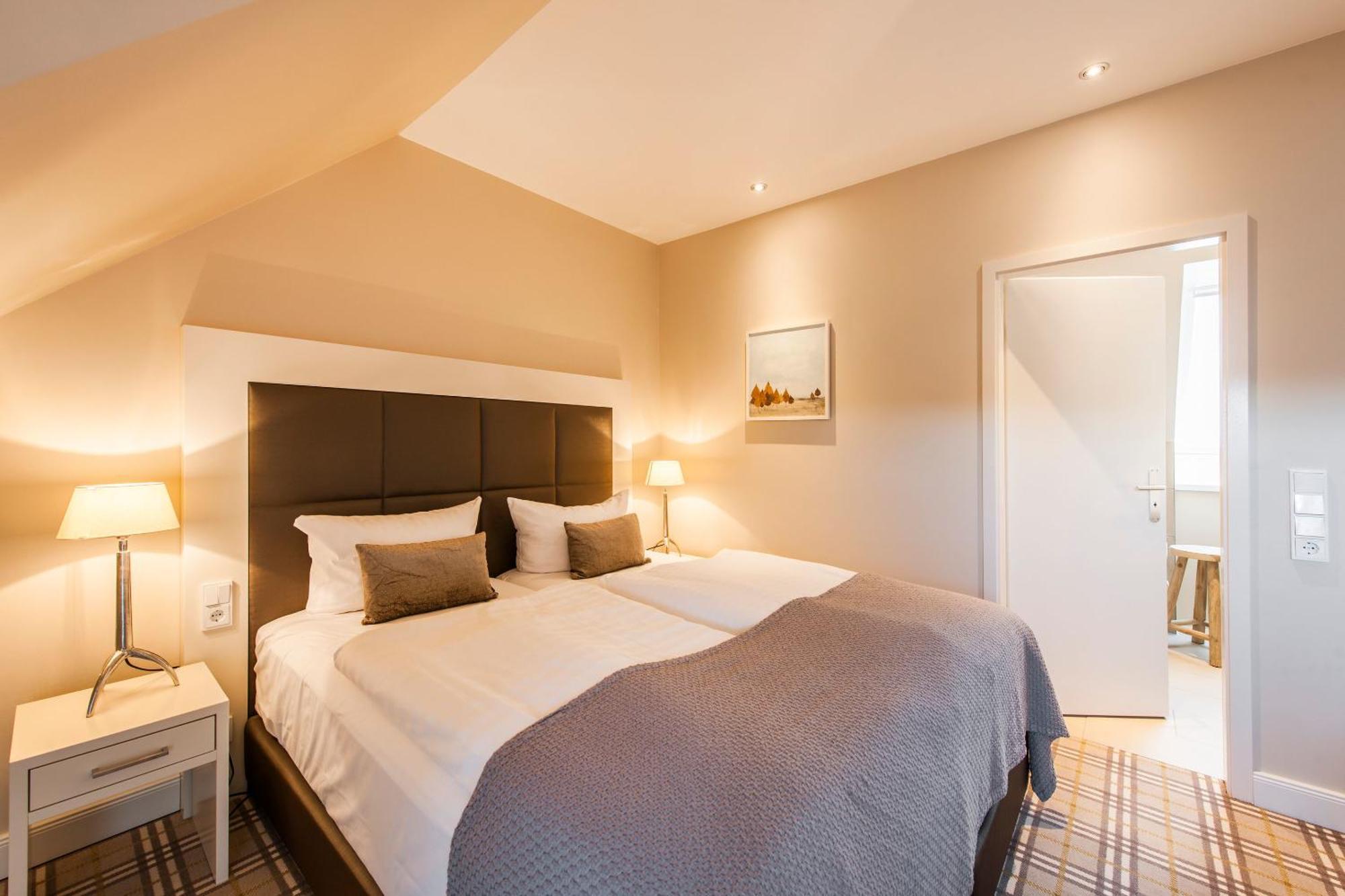 Large Junior Suite residential example