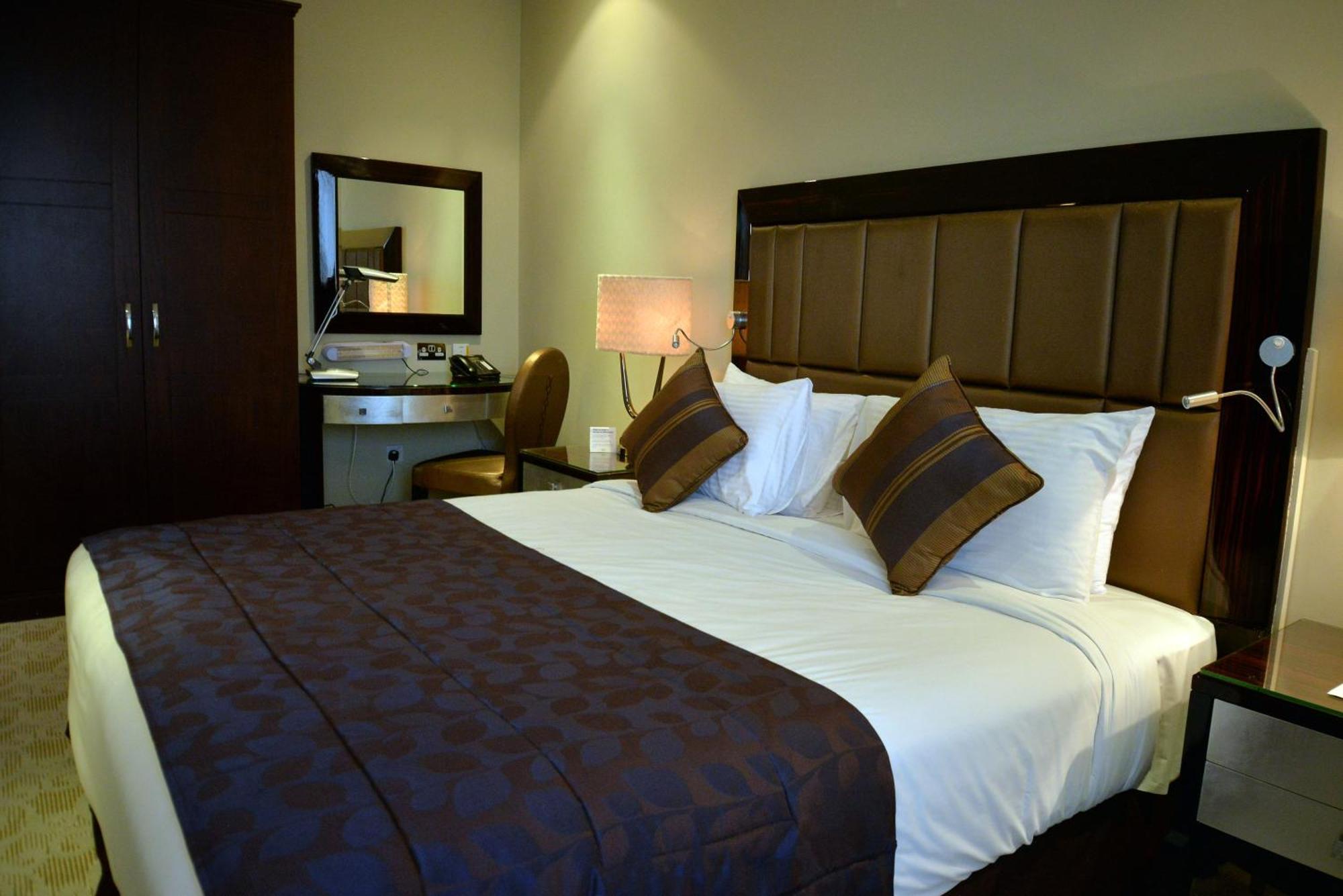 Executive Suite