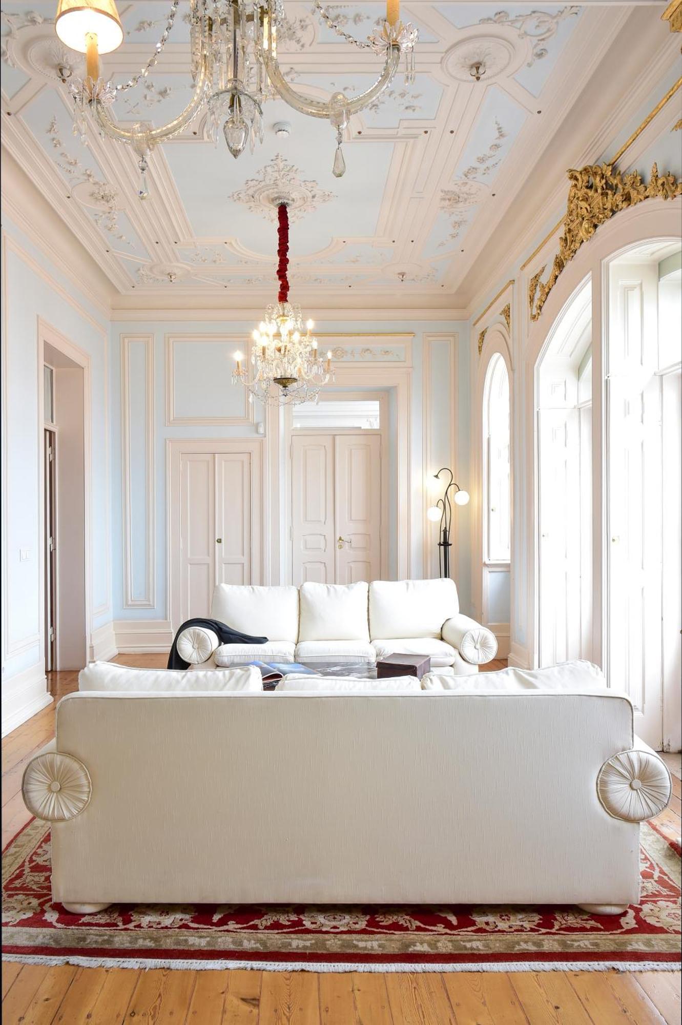 Deluxe Suite River View