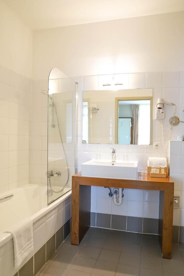 Dobbeltrom/Tomannsrom Standard