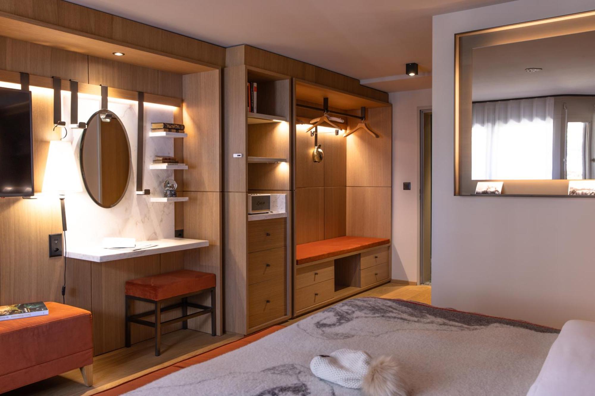 Double Room Partial Matterhorn View