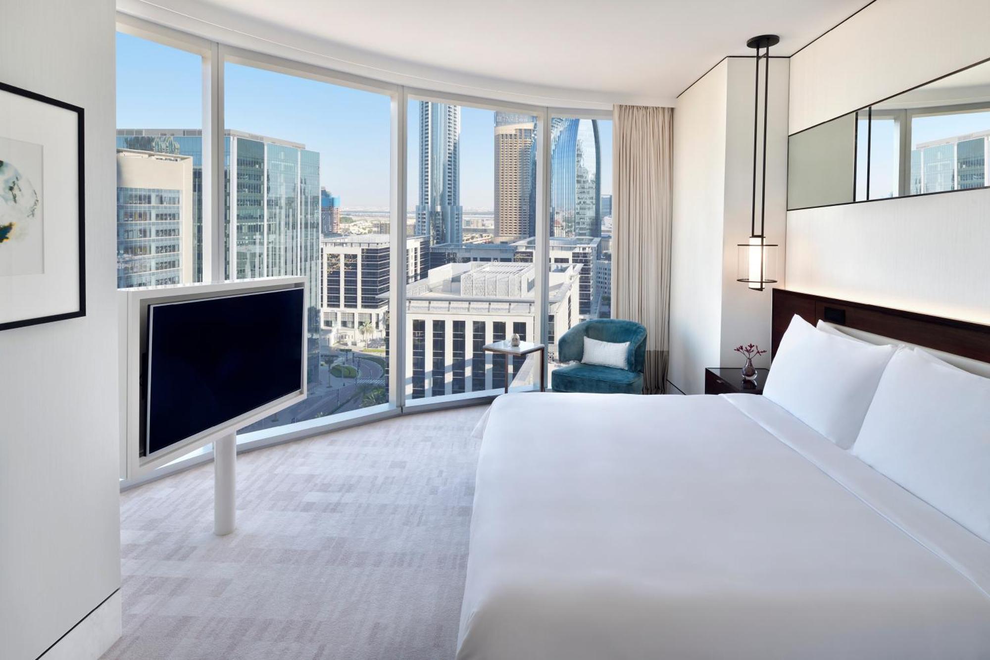 Premier Room Ultimate Staycation Attraction Tickets & Kids Go