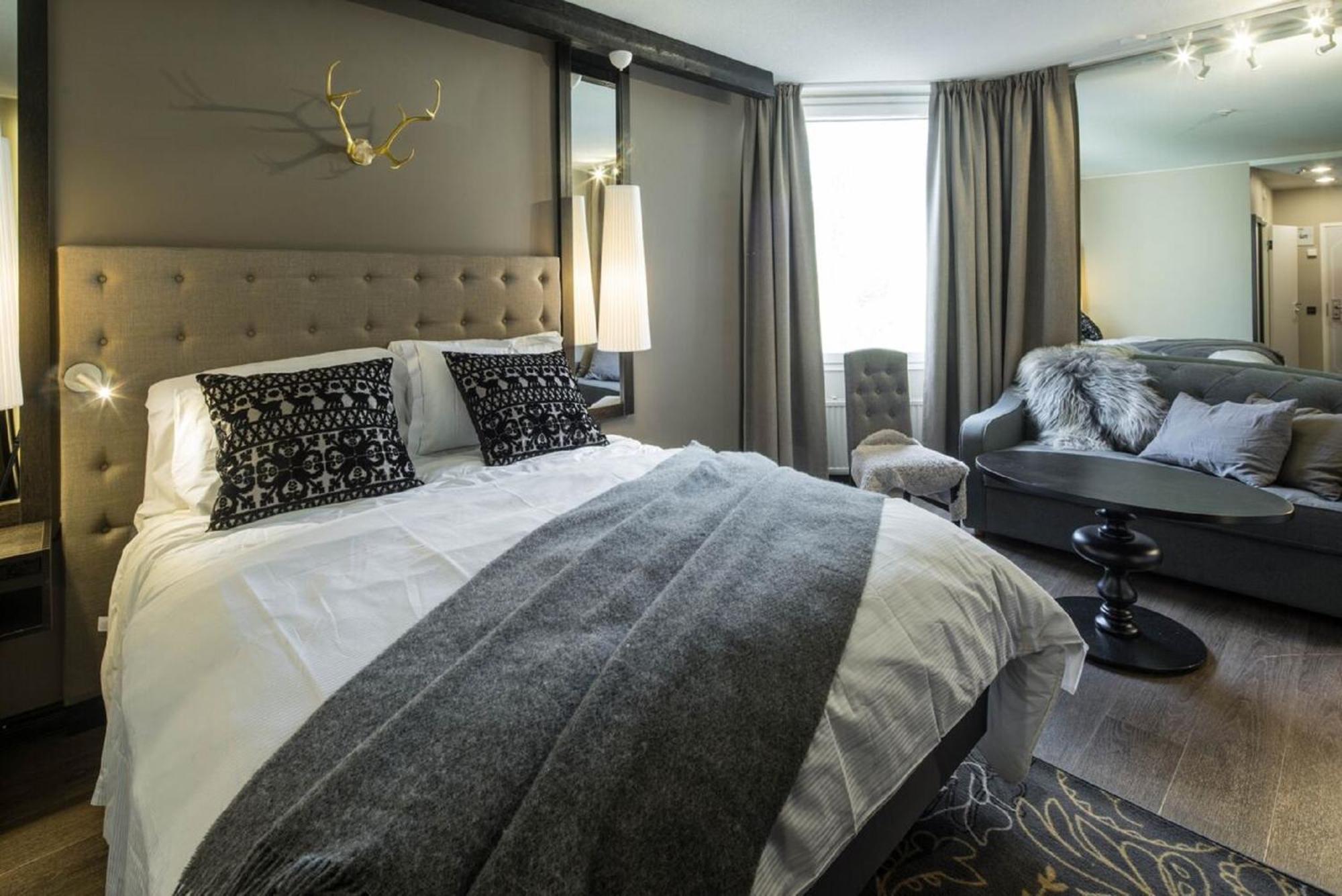Northern Comfort Twin Room Bath