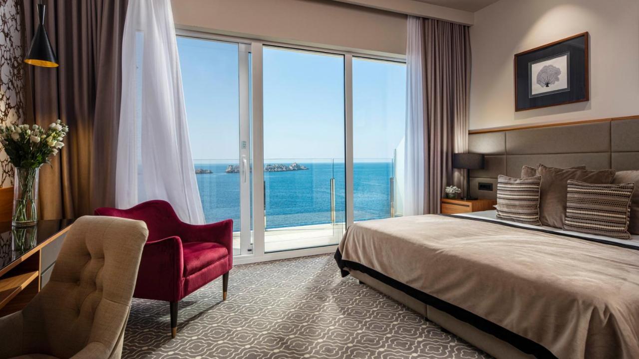 Dubbelrum/Tvåbäddsrum Luxury med balkong och havsutsikt