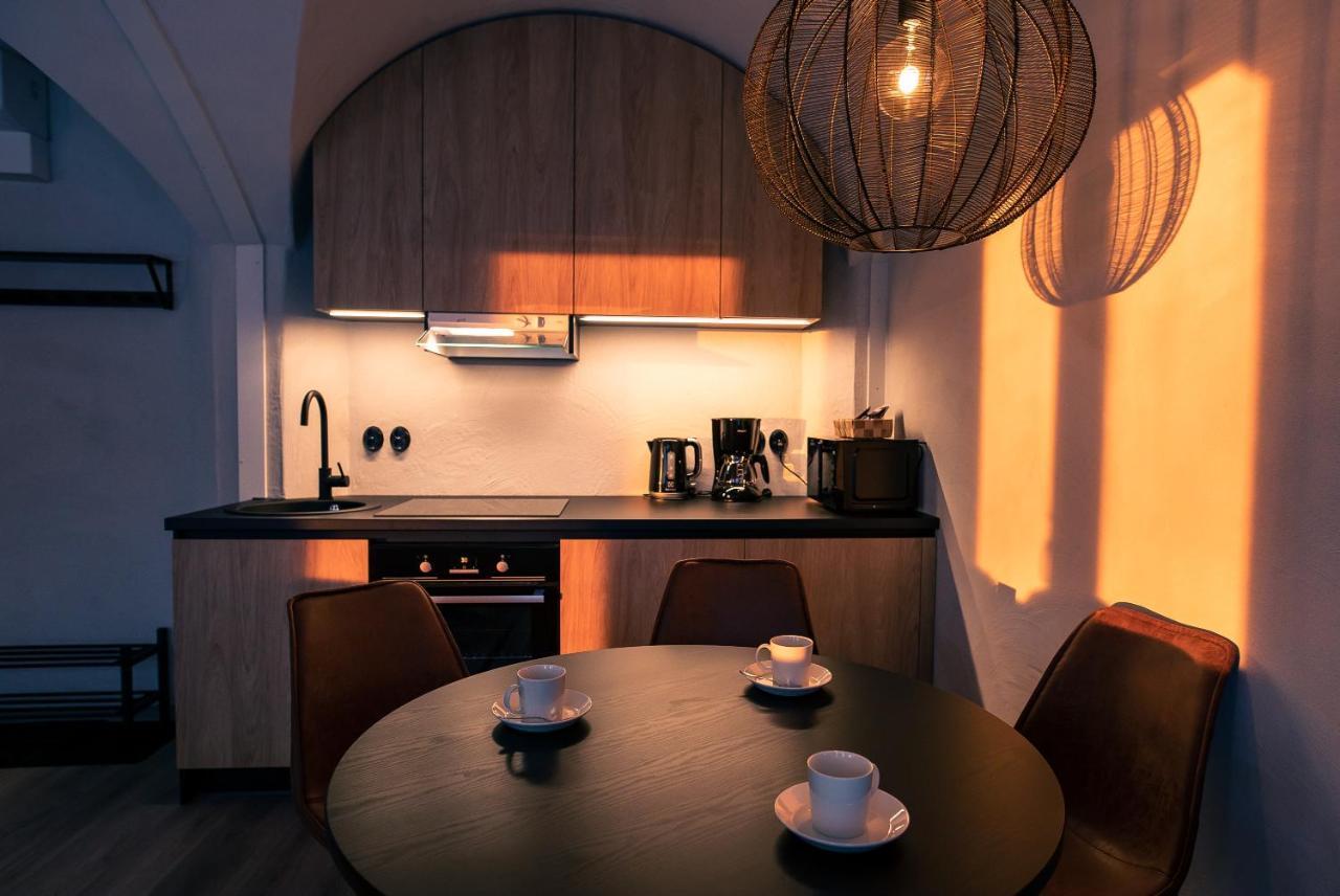 Apukka Lakeview Suite