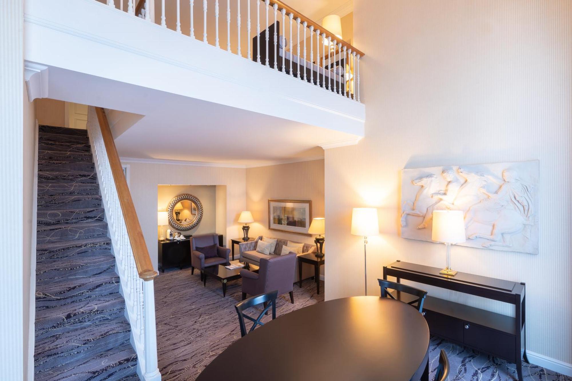 – Suite over 2 plan