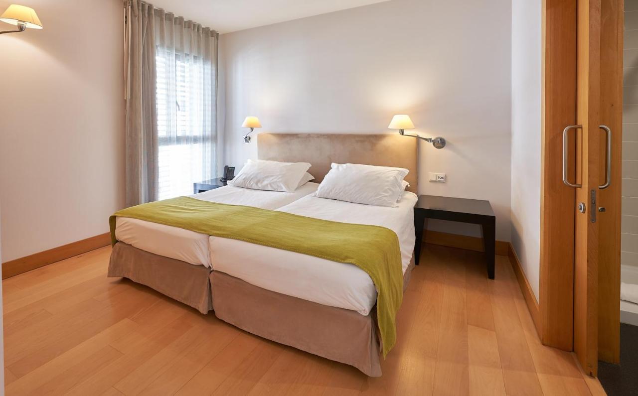 One-Bedroom Apartment with Land View,1237752667:JPEG
