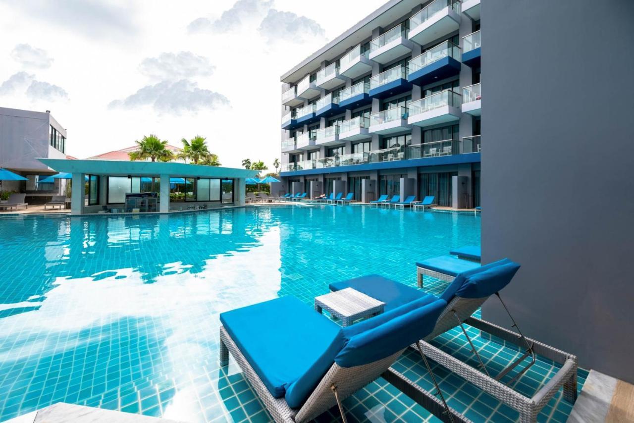 Rum Deluxe med tillgång till pool