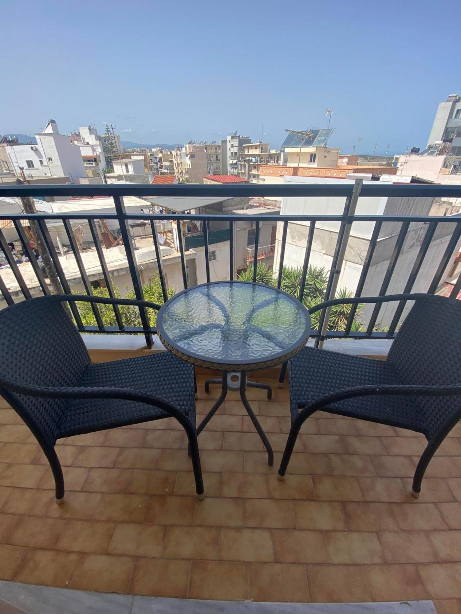 Studio Balcony
