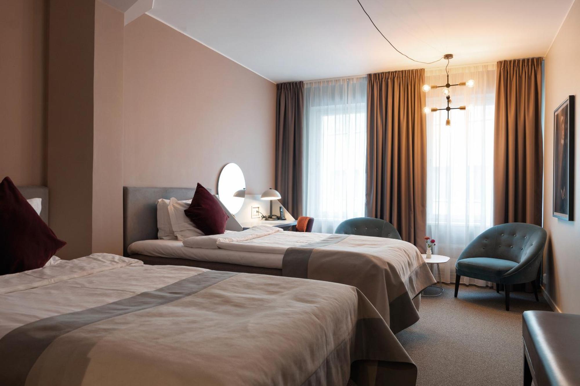 Deluxe Double Room,1248546328:JPEG