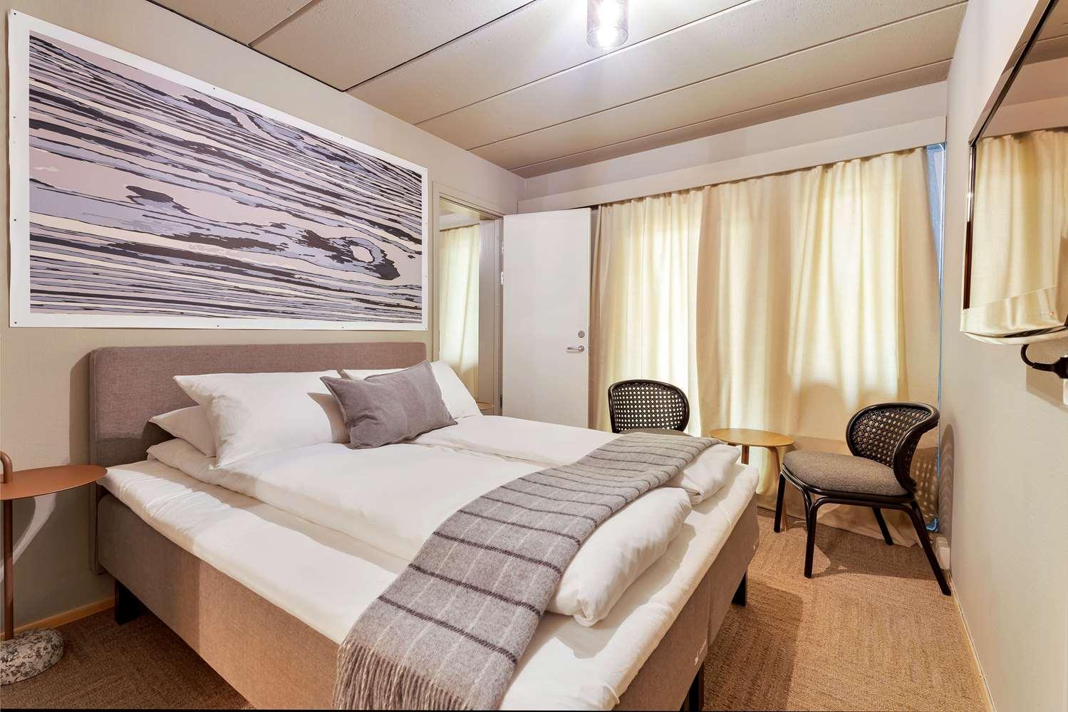 Standard Queen Room - Non-Smoking,1249991053:JPEG