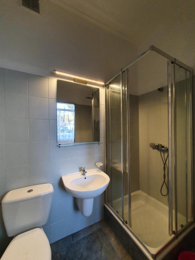 Budget Double Room,1529443846:JPEG
