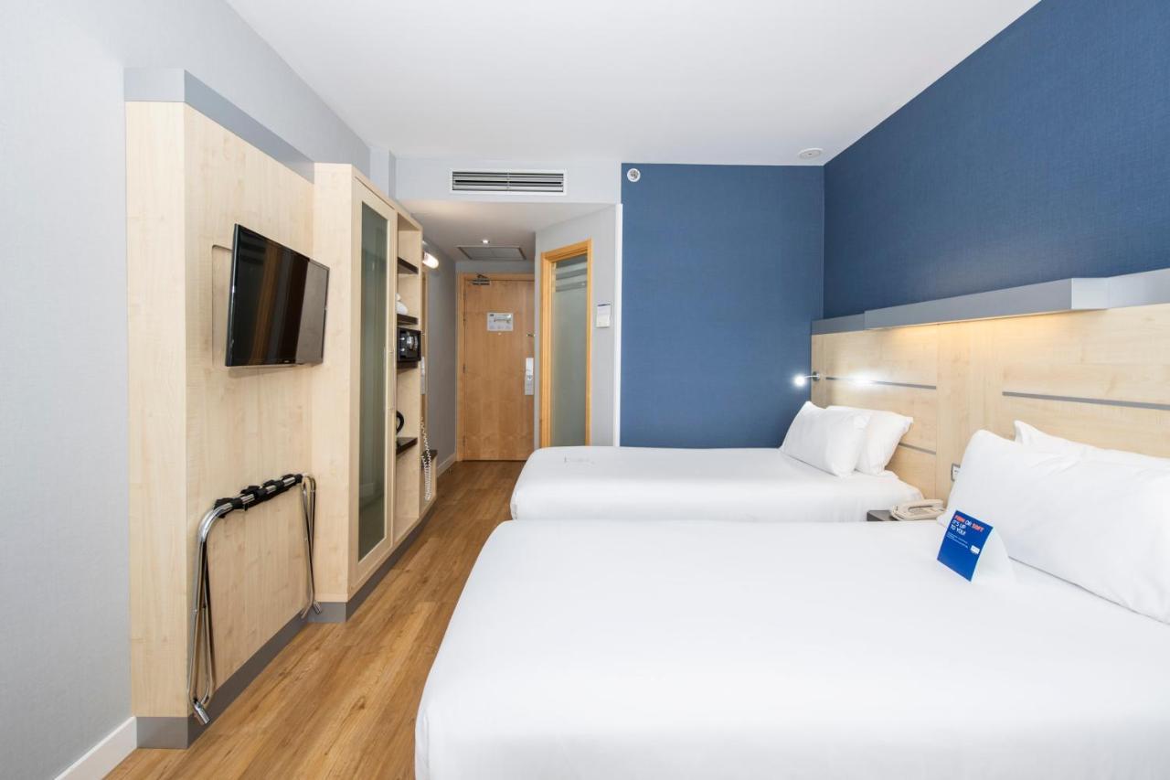 Standard Room with Free Breakfast