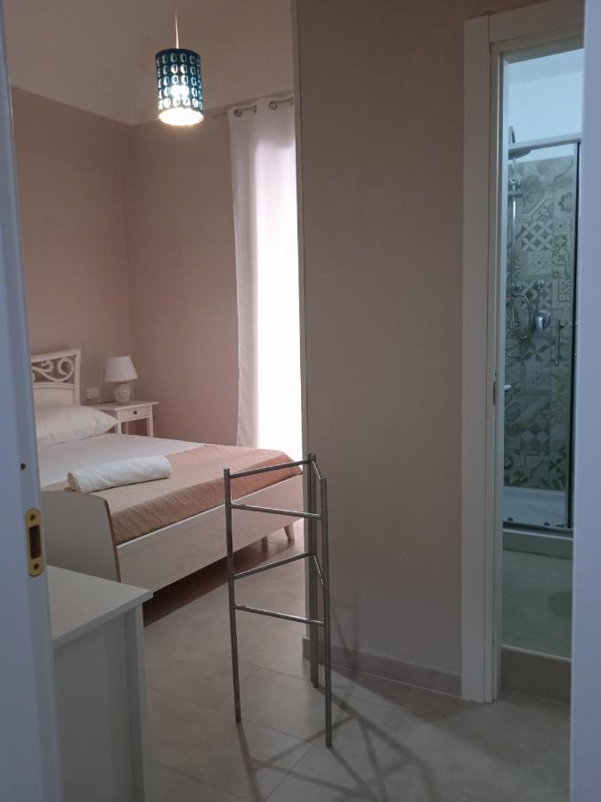 Deluxe Double Room with Balcony,1569508301:JPEG
