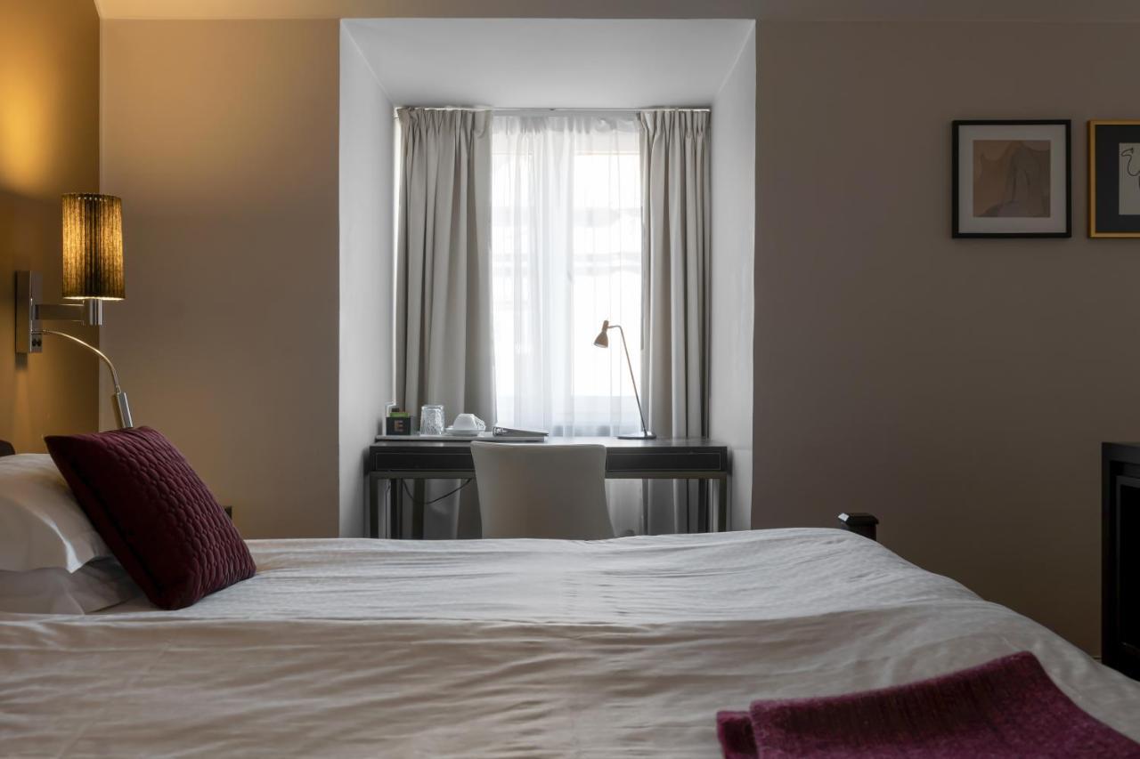 Deluxe Double Room,1434118660:JPEG