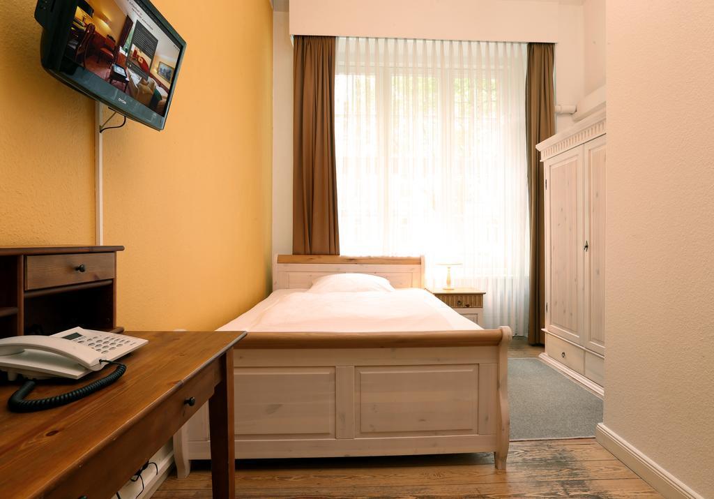 Single Room Balcony