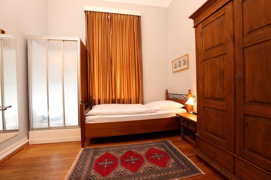 Standard Single Room,127014201:JPEG