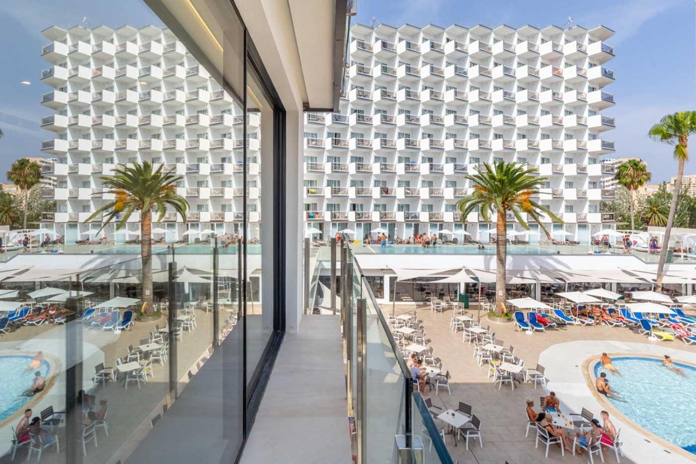 Junior Suite Pool View